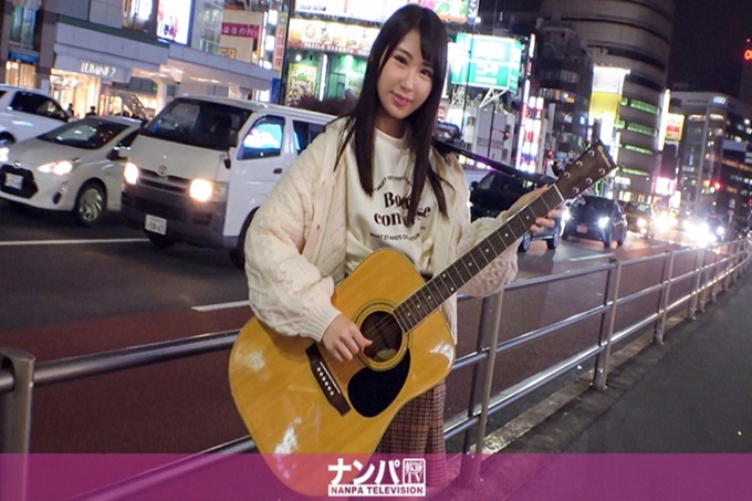 真实素人搭讪,初次摄影。 1569 向街头音乐家投掷100万日元即做爱! ! !从群马来到东京的美屁股girl忘记了男朋友,对和男演员的浓厚性非常狂热! !美绝的脸发射